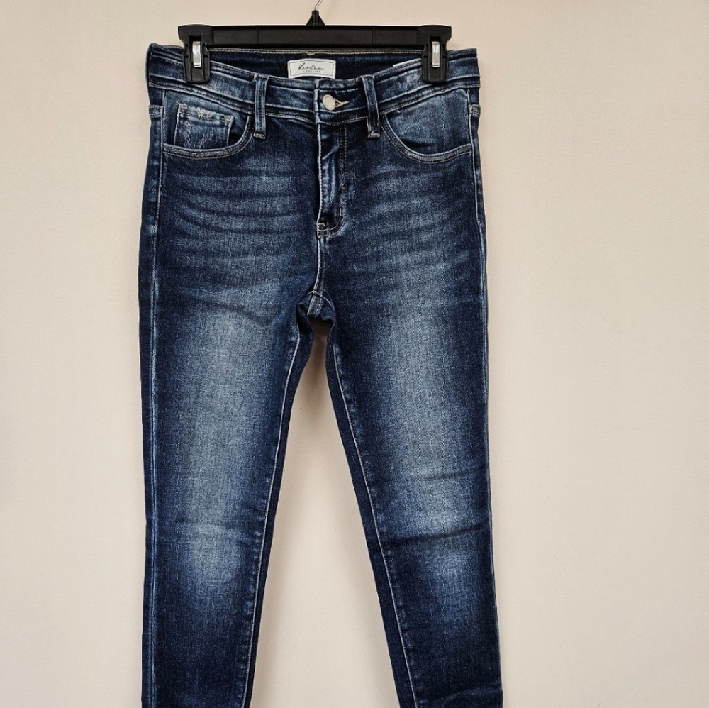 KanCan Mid-Rise Ankle Skinny Jeans